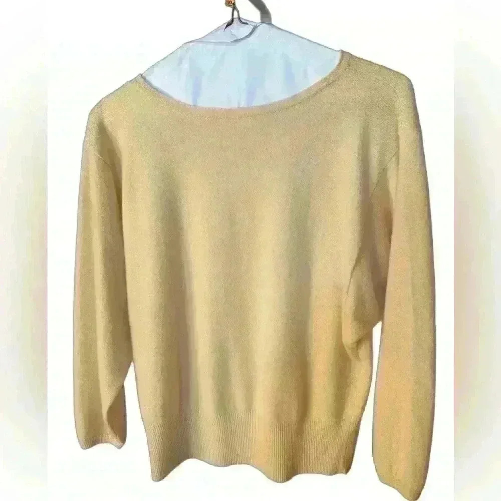 VTG Daniel Caron 100% Cashmere Pale Yellow Sweater Women's Size L EUC. 90s. Y2k.